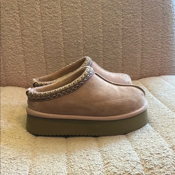 Corkys Pink Mules Cozy Platform Clogs - Picture 1 of 3